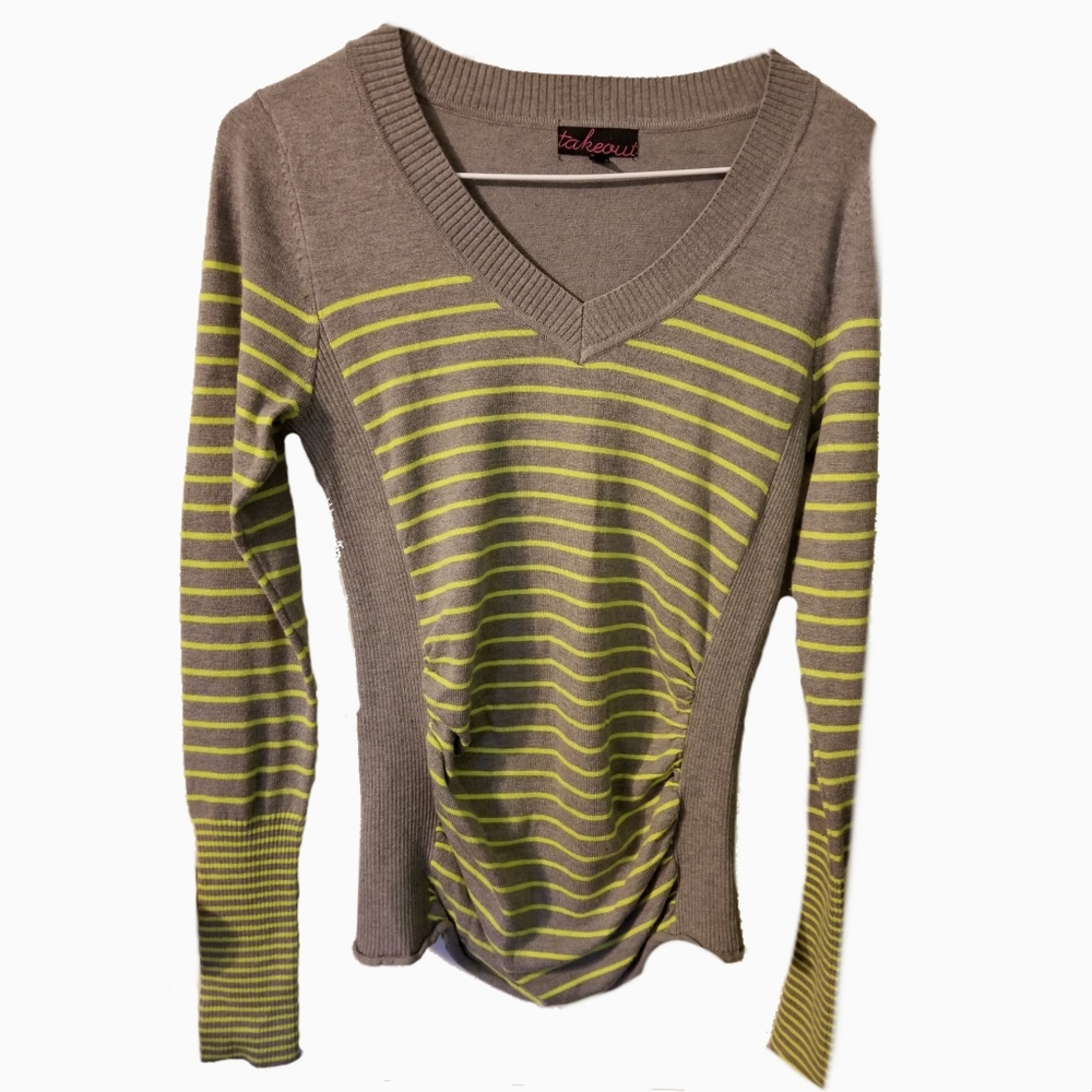 Takeout striped longsleeve grey yellow sweater medium